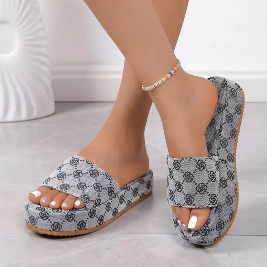Women Platform Slippers Women Shoes Designer Flat Sandals Outdoor Floral Sandals Ladies Beach Shoes Sandalias For women
