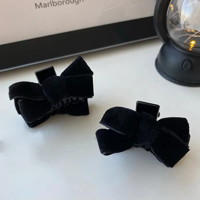 Korean 1/2pcs Sweet Black Red Bow Small Hair Claw Clip Princess Velvet Bow Hair Clip Claw Clamp Headwear Girls Women