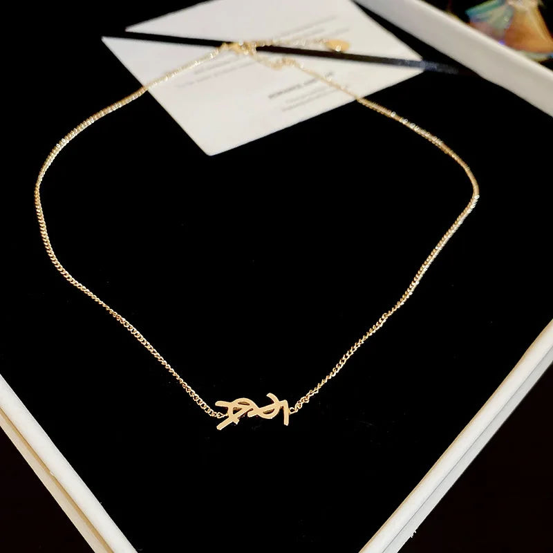 Silver Needle Metal Style Letter Earrings, French Minimalist And High-end Bracelet, Niche Fashion, Light Luxury Temperament