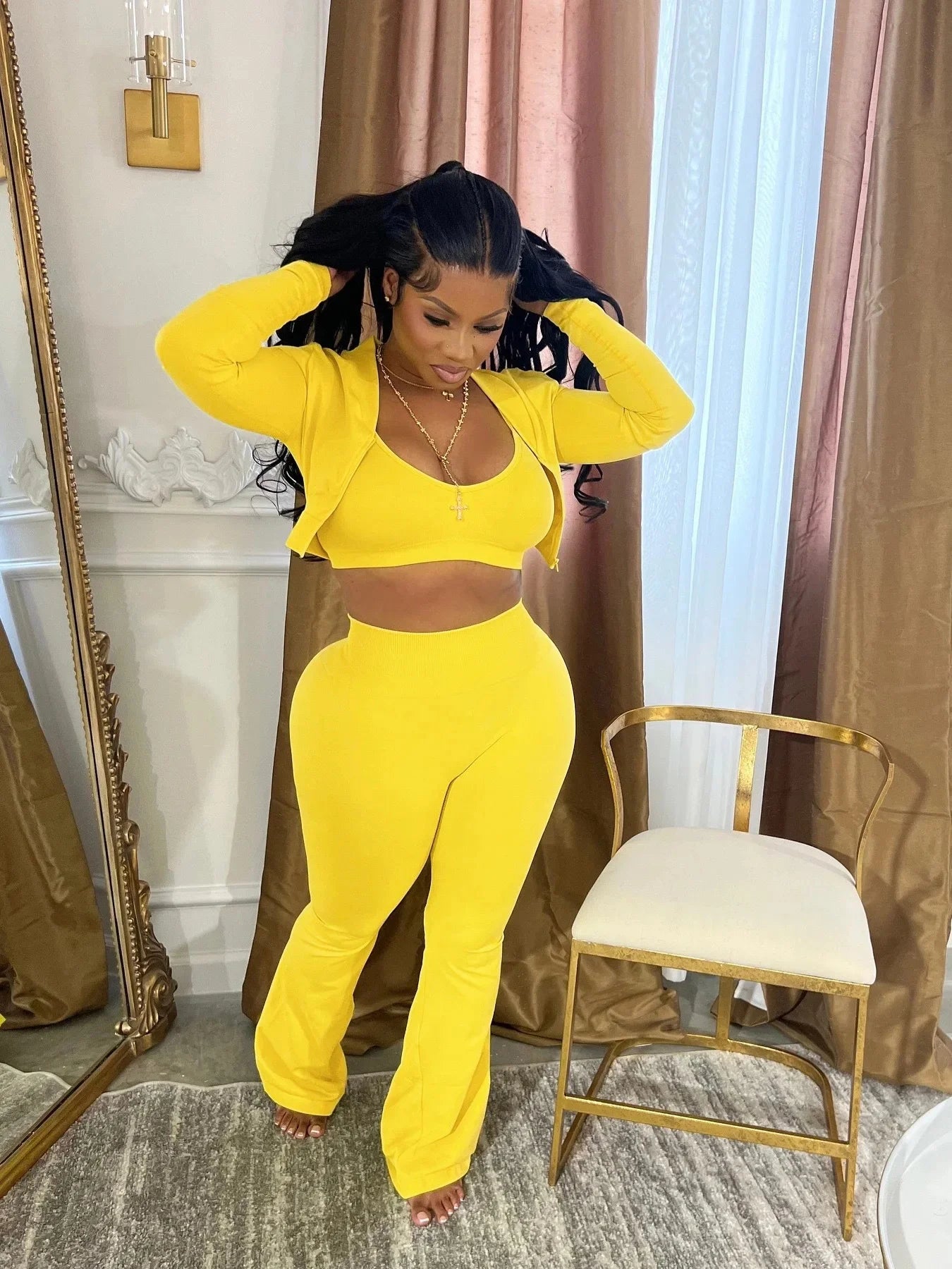 Amazon Best Seller Women's Solid Color Short Top High-Waisted Microbell-Bottom Pants Casual Two-Piece Suit From China