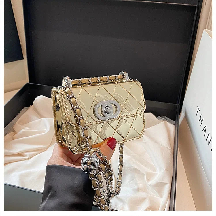 2025 New Arrival Eye - Catching Laser - Patent Mini Crossbody with Gleaming Glossy Chain Strap, Convenient Lipstick Holder