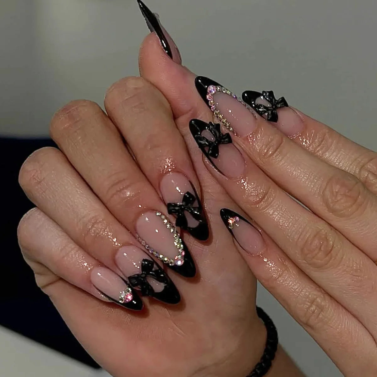 White French Press on Nails 3D Bowknot Fake Nails Tips Full Cover Wearable False Nails for Women and Girls DIY 24Pcs