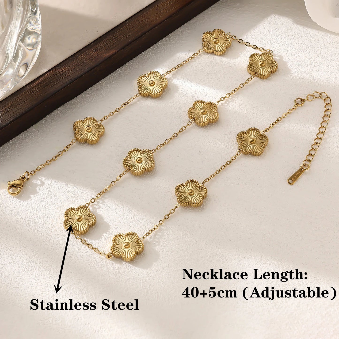 10 Flower Y2K  Laser Stainless Steel Five Leaf Flower Waterproof Necklace Simple for ladies Daily Party Aesthetic Jewelry Clover