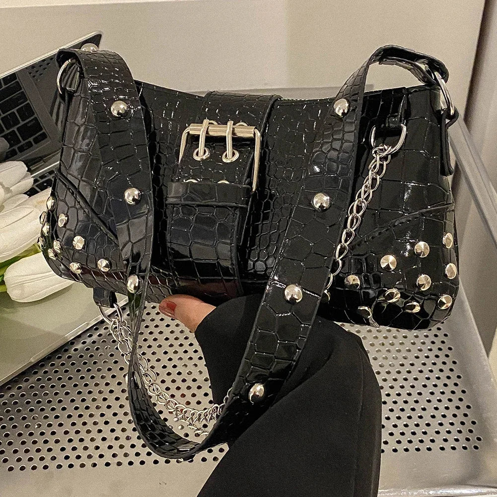 Fashion Women Shoulder Bag Y2K Armpit Bag Luxury Design Bag Pleated Underarm Bag Solid Color Messenger Bag Purse Hobos Handbags