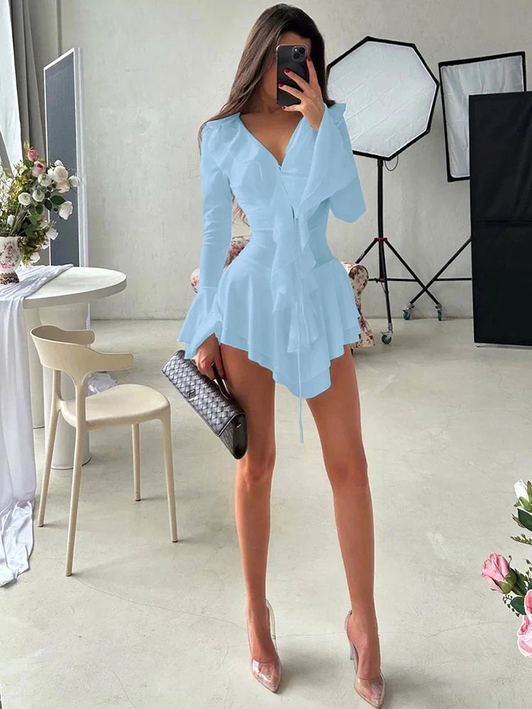Weird Puss Irregular Hem Dress Women Tierred Y2K Flare Sleeve V-Neck Bandage Stretch Elegant Birthday Party Chic Hipster Bodycon