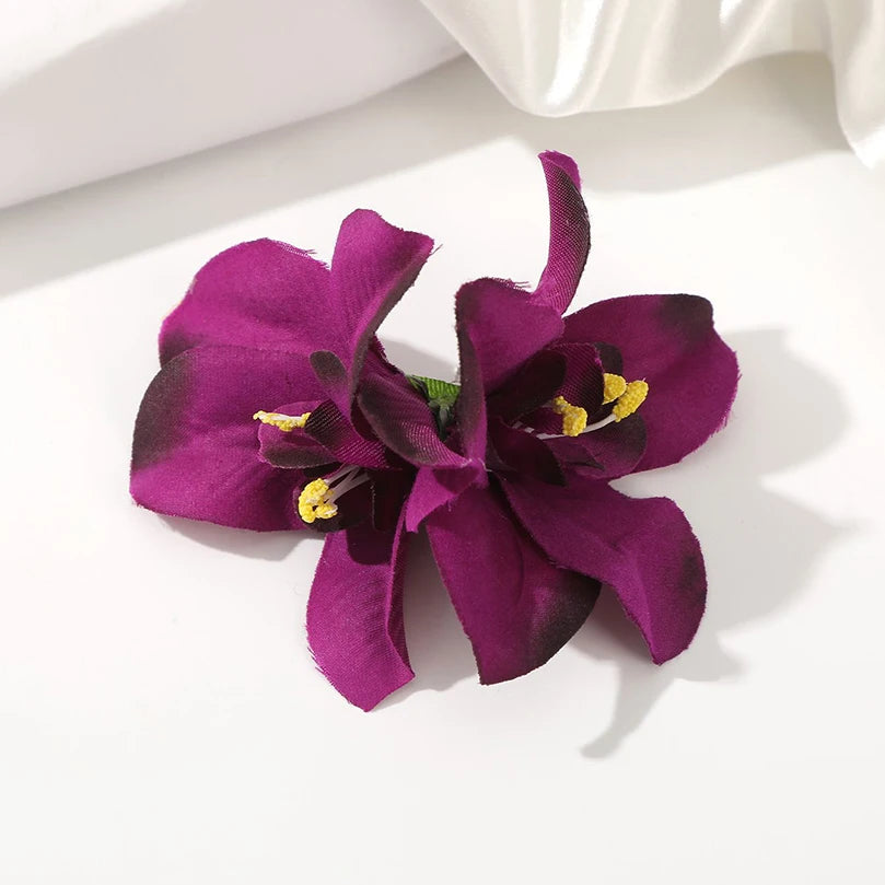 AWAYTR Elegant Bohemian Flower Small Hair Clips Faux Flower Side Pins Hairpin Vacation Beach Hair Accessories for Women