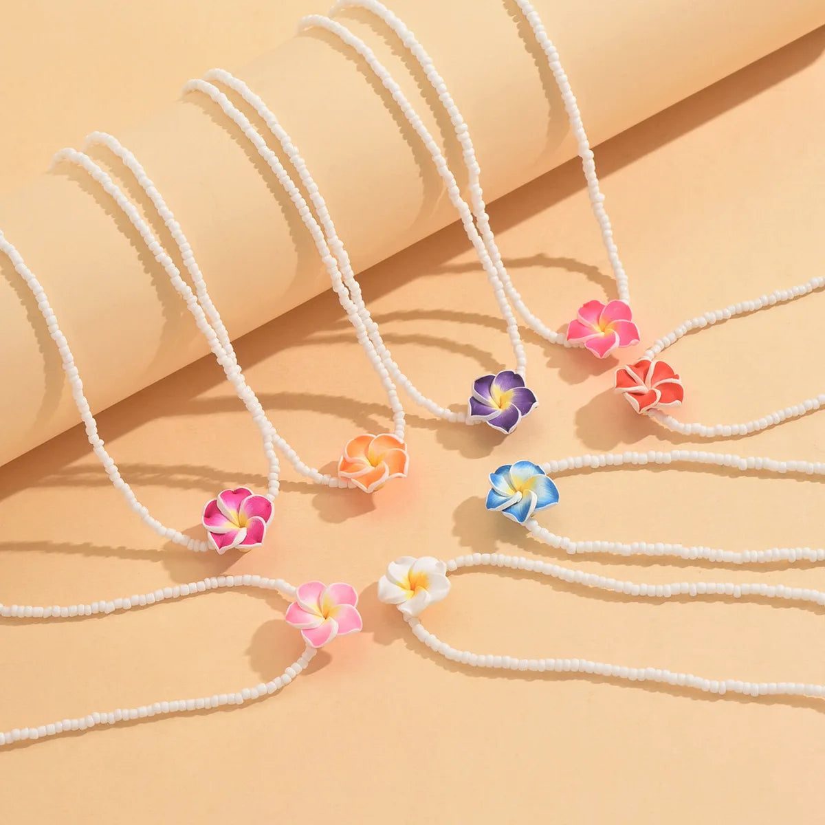 Boho Y2K Polymer Clay Flower Charm Necklace For Women Handmade Beaded Choker Necklace Girls Summer Jewelry Vacation Accessories