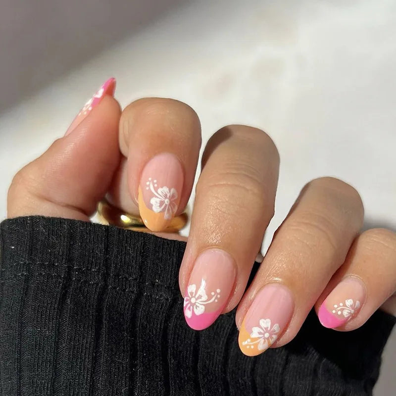 24Pcs Fairy White Flower Fake Nails Pink French Tip Press on Nails Short Square Wearable False Nail for Girls DIY